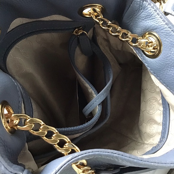 Periwinkle Leather Michael Kors Bag - Picture 5 of 7